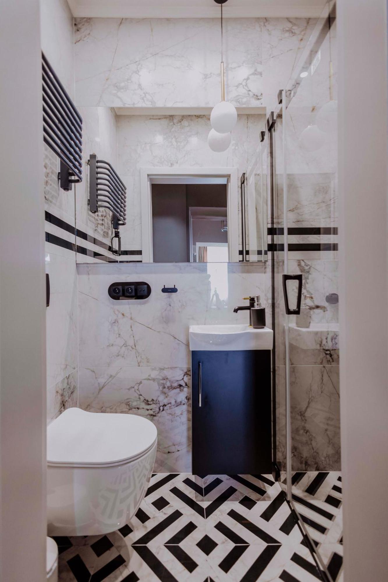 Crown Pearl - Wonderful Apartment, 110Scm, 4 Rooms Krakow Exterior photo